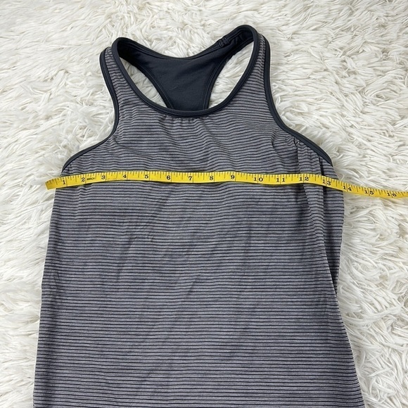 Lululemon Ruche Of Adrenaline Tank Heathered Titanium - Picture 2 of 6
